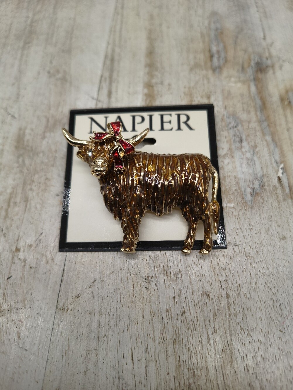 Napier Christmas Cow With Bow Pin